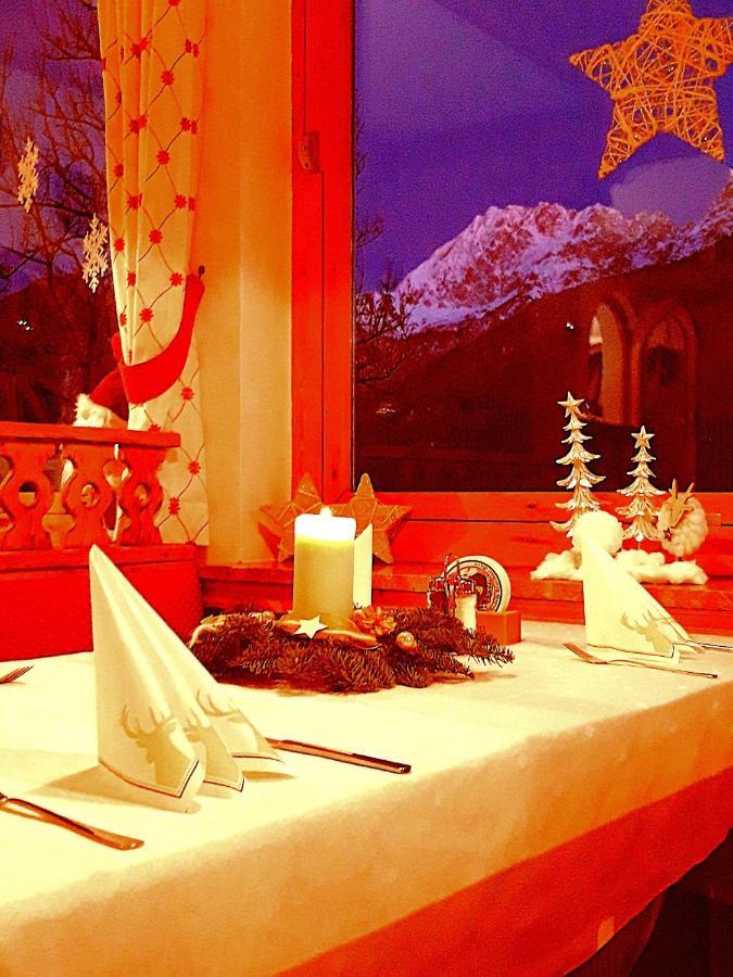 Berggasthof Karntner Alm Hotel มิทเทนวัลด์ ภายนอก รูปภาพ
